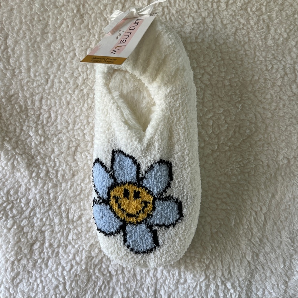 luna mellow slipper socks